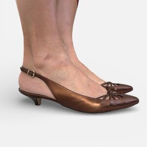 Alain Jarian Bronze Metallic Leather Pointed-toe Kitten Heel Slingback Pumps